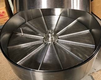 VINTAGE NIKOR STAINLESS STEEL DEVELOPING TANK