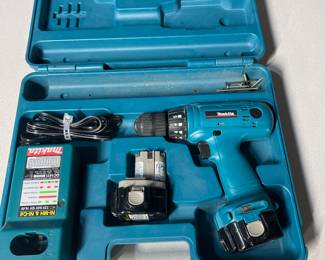 Mikita Cordless Drill