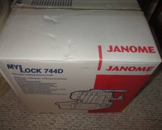 Janome My Lock 744D