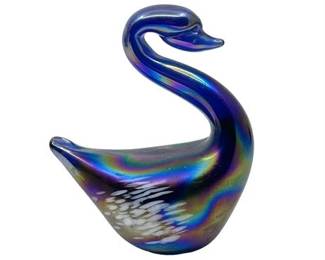 Lot 281   
Vintage Iridescent Cobalt Blue Art Glass Swan by Davar