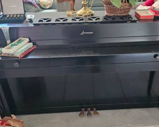 Baldwin Acrosonic upright piano and bench.