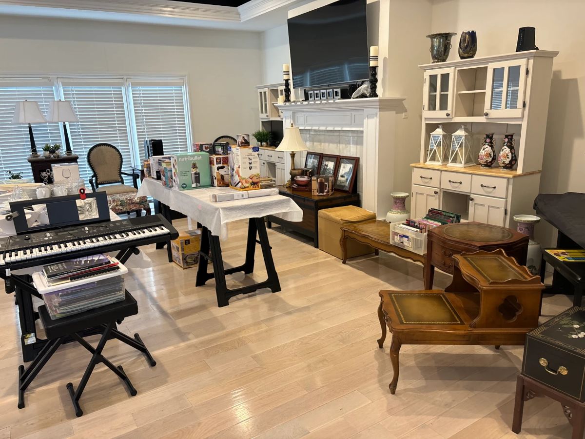 Estate Sale by Cheryl's in Standish, MI starts on 4/11/2024