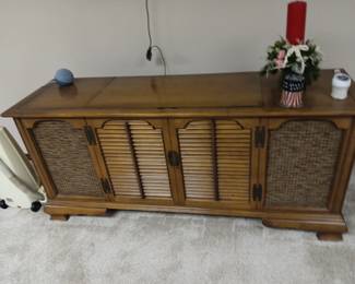 Vintage stereo works