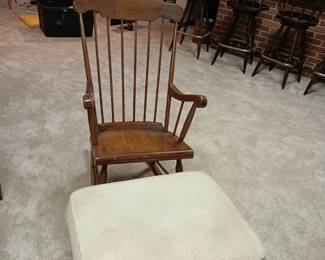 Rocker (maple) and ottoman 