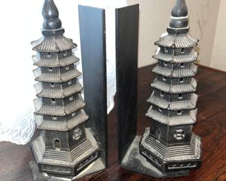 Pagoda bookends 