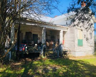 This house was built in the 1800’s &  has exposed wide cypress boards on the interior. There are many treasures in and around this old home place. 