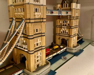 Lego Tower Bridge - assembled
