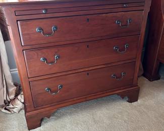 	#69	Bob Timberlake by Lexington bedside table. As is top. 32x18x29	 $100.00 				