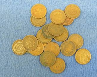 Lot 85. 20 Indian Head pennies