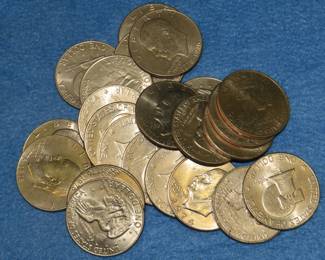 Lot 128. Twenty-five Eisenhower $1.00 coins