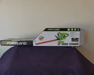 Portland 22" Electric Hedge Timmer - In Box