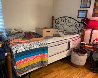 Sert sleeper queen bed, bed spread sets