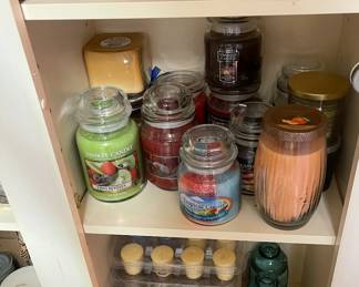 Yankee large, med, small jars and votives plus others