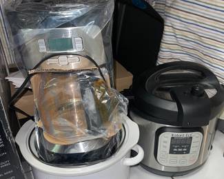 Instapot, Slow cooker, Coffee Maker