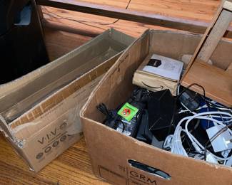 VIV dual computer screen holder mount