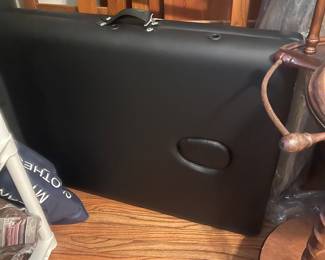 New Condition Massage Table Portable 