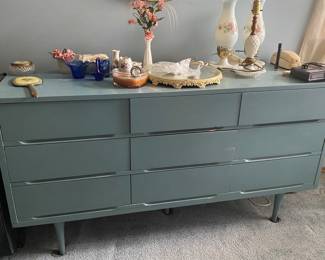 Mid century style dresser