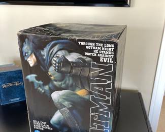 Batman Cold Cast porcelain handprinted statue - in box