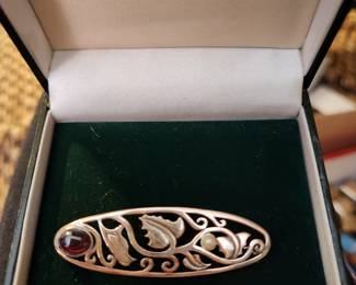 Glasglow Girls - Silver Pin