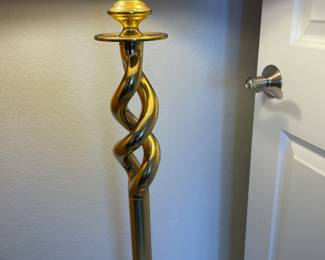 Brass Spiral floor lamp. 57.5” tall
$175.00