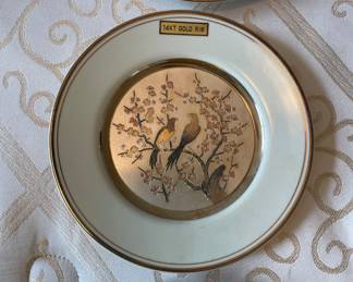 Japan, Chokin 14k gold rim bird plates
$18.00 each