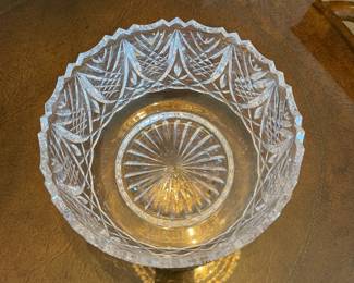 Waterford 8" crystal bowl Fan & Crisscross pattern signed           
