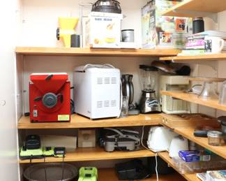 Kitchen appliances and tools