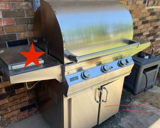 Pre-Sale STAR ITEM -Gas grill, good condition $ 199 plus tax                             -presale ends 4/29 at 5pm