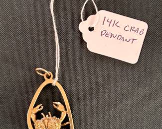 14 k Gold Pendant.