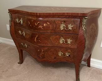 French style Louis XV commode chest with inlays, dove tailed drawers and metal accents
