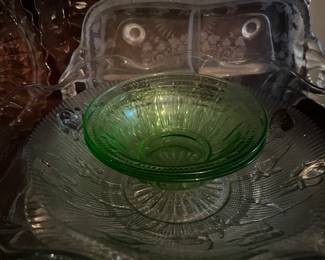 uranium glass bowls