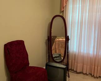 side chair - dressing mirror