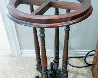 Side table base (missing glass top)