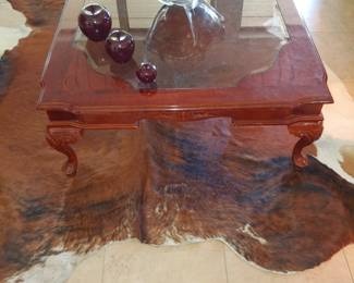 Wood/Glass Cocktail Table