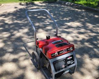Briggs & Stratton Model 030324 5500 Watts Generator 