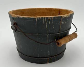 Wooden Bucket in Old Paint with Bail Handle