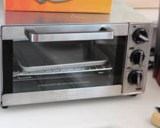Hamilton Beach like new toaster oven