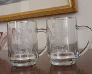 Disneyland Mickie and Minnie mugs