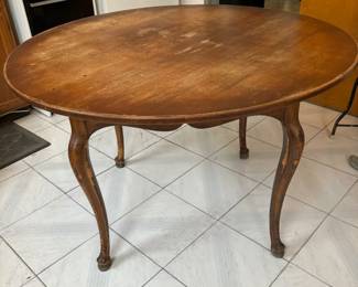 Distinctive Antique Maple Dining Table with Elegant Curved Legs $300.