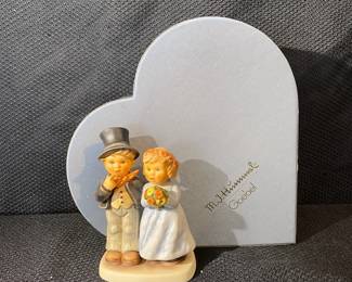 Goebel Hummel Figurine Wedding 