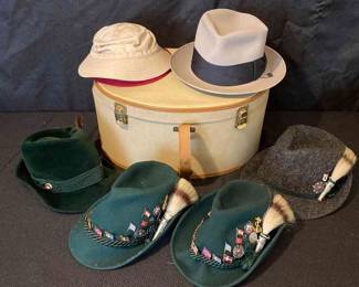 Vintage Hats Repco Case  German Tyrolean Hats, Burberrys  Melton 