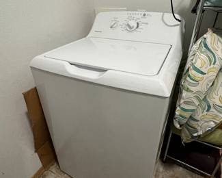 Hot point electric washer with agitator