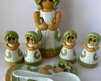 Vintage kitchen ceramics