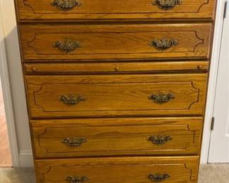 Chest of drawers