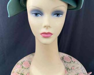 Vintage Original By Woodmere Aqua Velour Women's Hat * Hat Box Included
