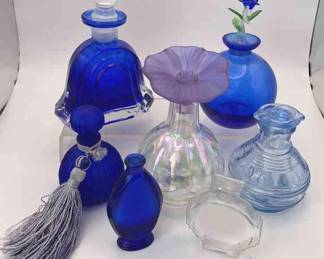 Decorative Blue Perfume Bottles With Stoppers
