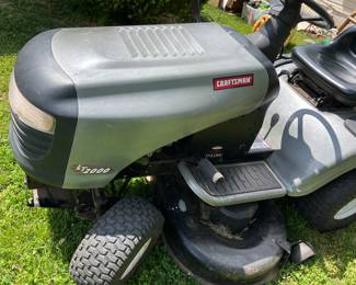 Craftsman riding lawn mower (LT2000)  with cart