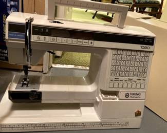 Viking 1090 Sewing Machine