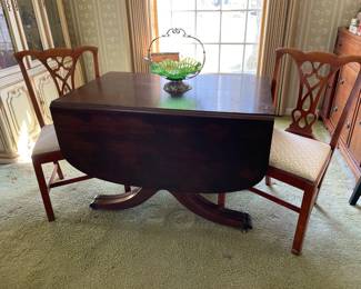 Dark Wood, Double Drop-Leaf Table w/4 Chairs
