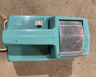 1960's Turquoise Electric Ice Crusher